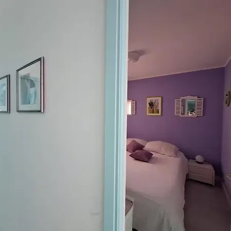 Apartment Maison Mirella - Fronte Spiaggia, Vista Mare E Aria Condizionata